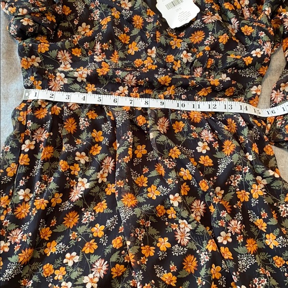 NWT Altar’d State long sleeved fall floral dress - Picture 10 of 11